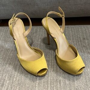Banana Republic Mustard Peep Toe Heels